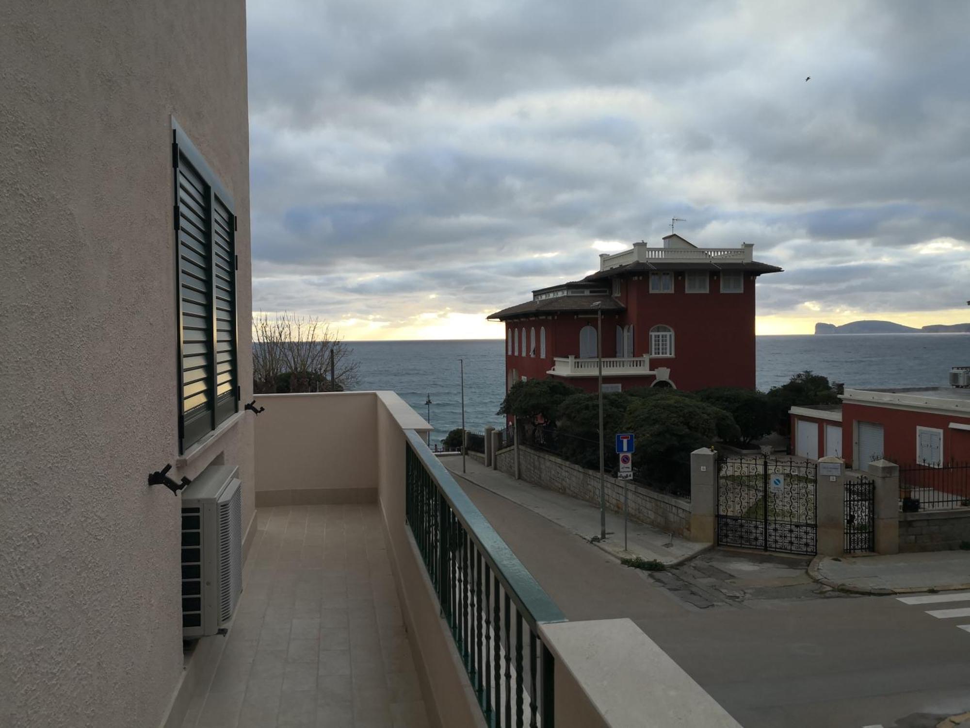 Apartment Zona Residenziale, Incantevole Vista Mare Via Antonio Gramsci, 18, 07041 Ss